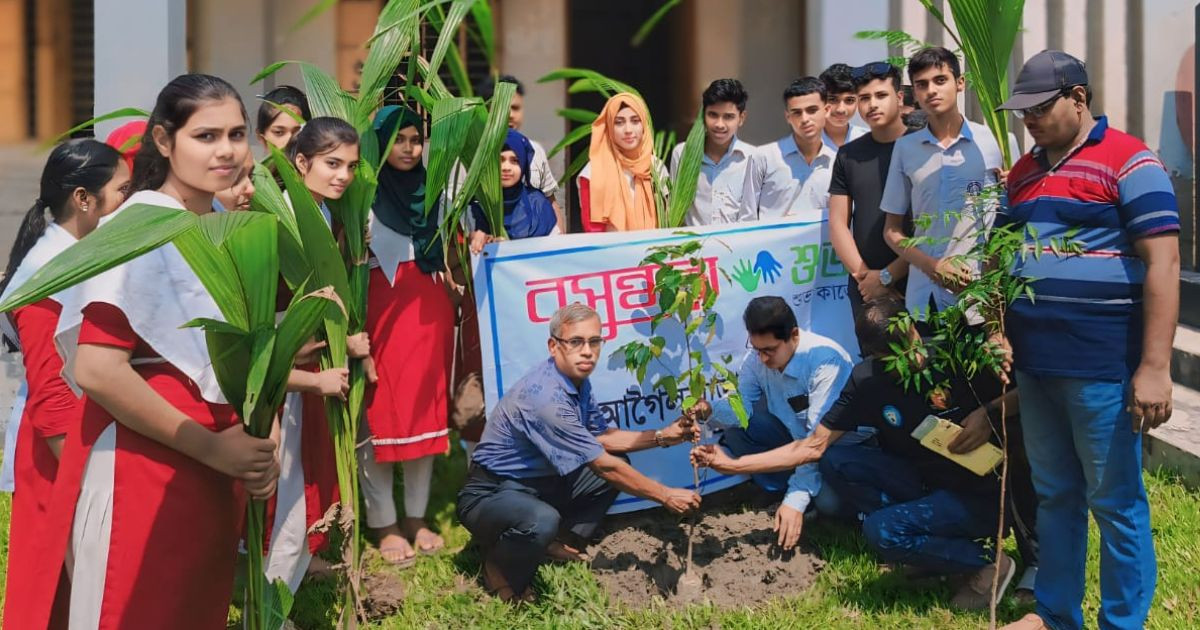 Bashundhara Shuvosangho plants trees in Agailjhara