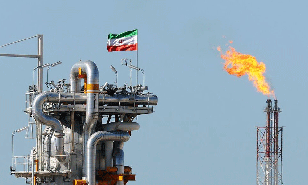 US expands sanctions against Iran's oil industry over Israel strikes