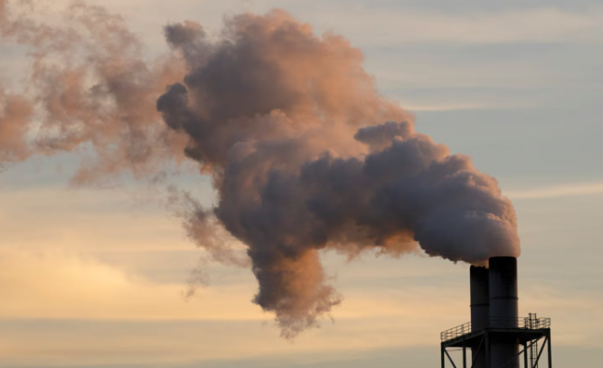 Washington state's landmark climate law hangs in balance in November