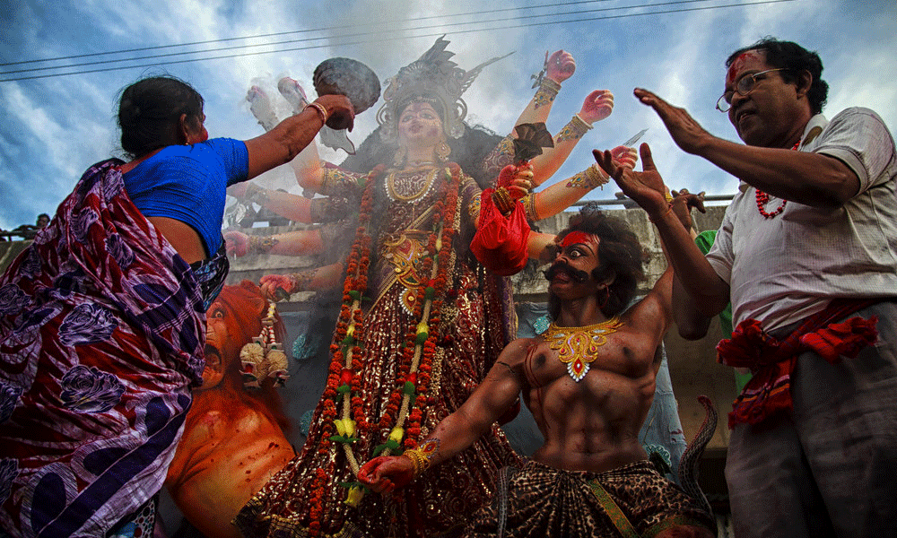Durga Puja celebrations: Two die from overdose of alcohol