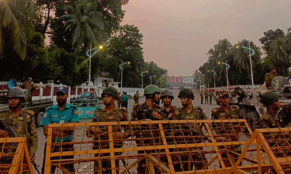 Security heightened further around Bangabhaban