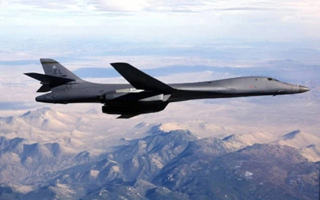 US nuclear bomber joins air drill with S. Korea, Japan