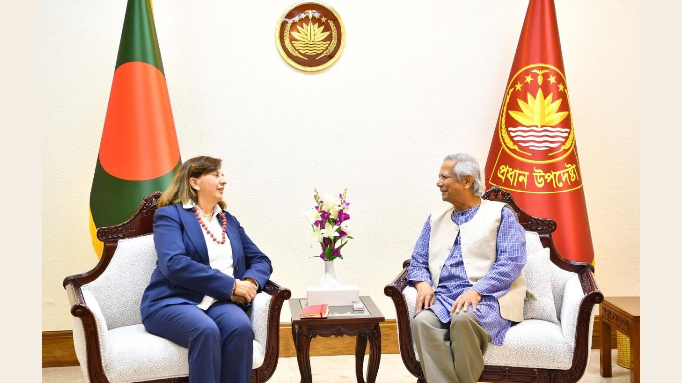 ‘European Union with you’: Pampaloni tells Prof Yunus