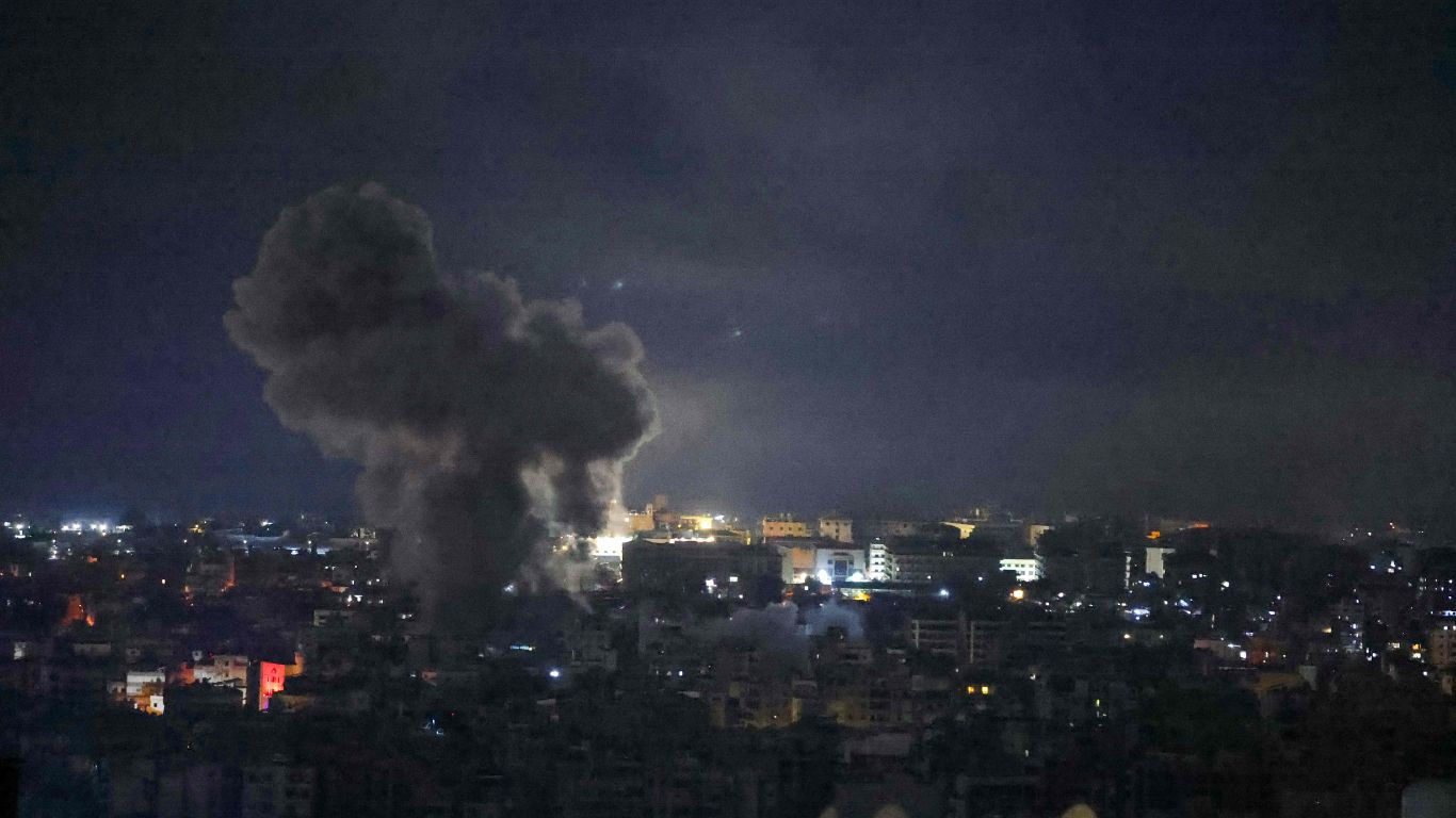 Six Israeli troops killed, deadly strikes in Lebanon