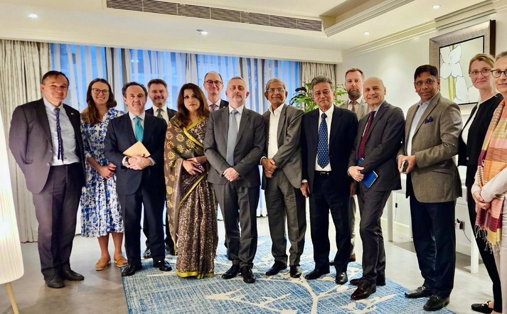 Mirza Fakhrul meets EU delegation