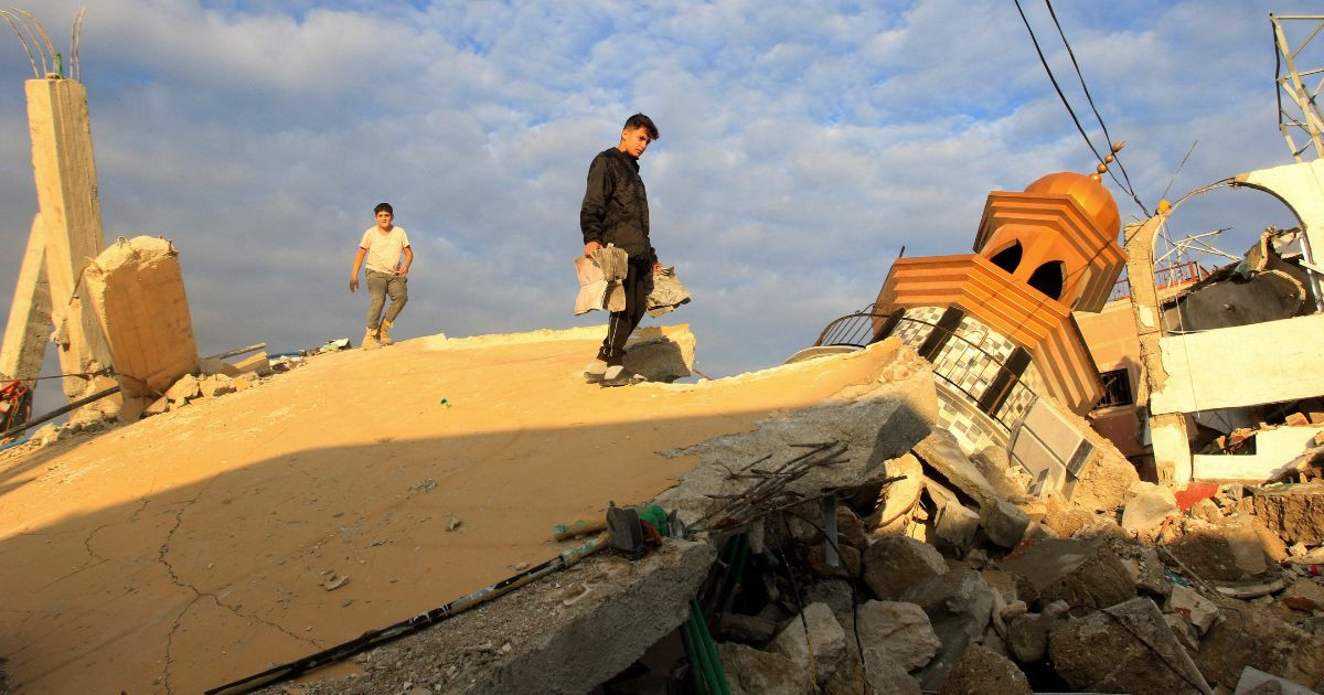 Netanyahu threatens 'intensive war' if Hezbollah breaches fragile truce