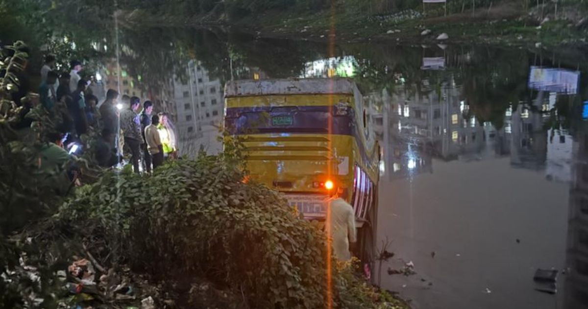 Bus falls into canal in Banasree