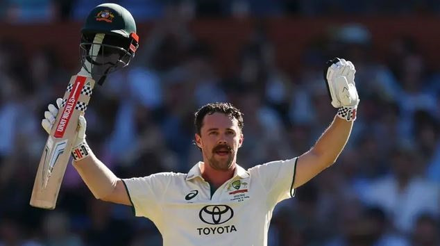 Australia all out for 337, lead by 157 in 2nd India Test