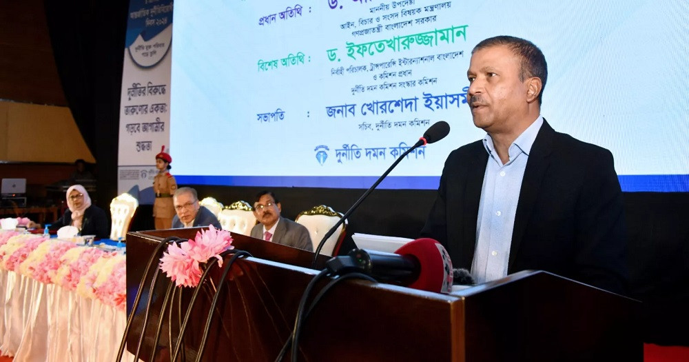 Hasina turns ACC, judiciary into her slave: Law adviser