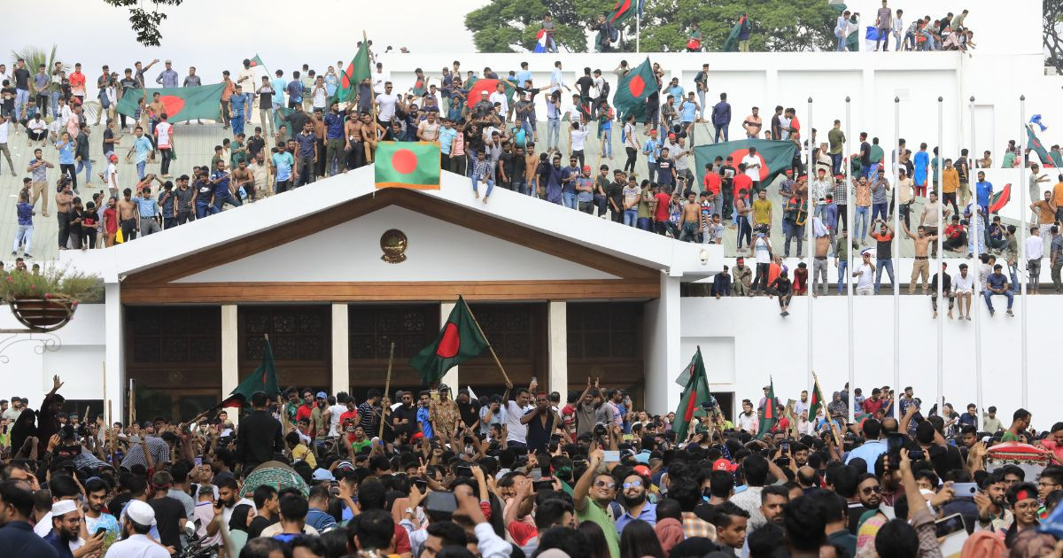 Students to go ahead with planned programme