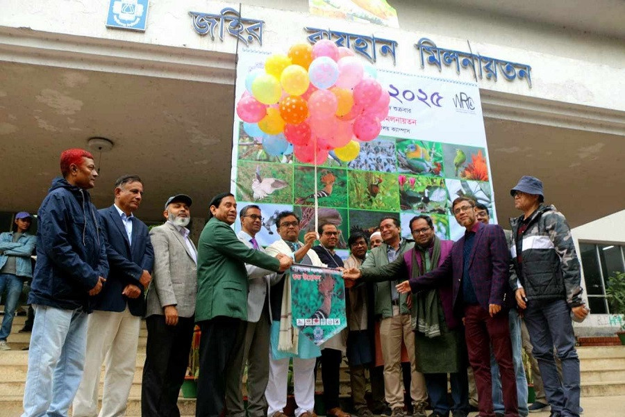 Bird fair held at JU