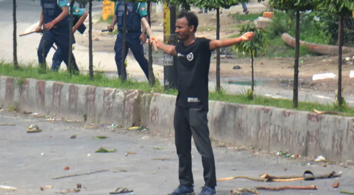 BRUR suspends 56 students over violence during mass uprising