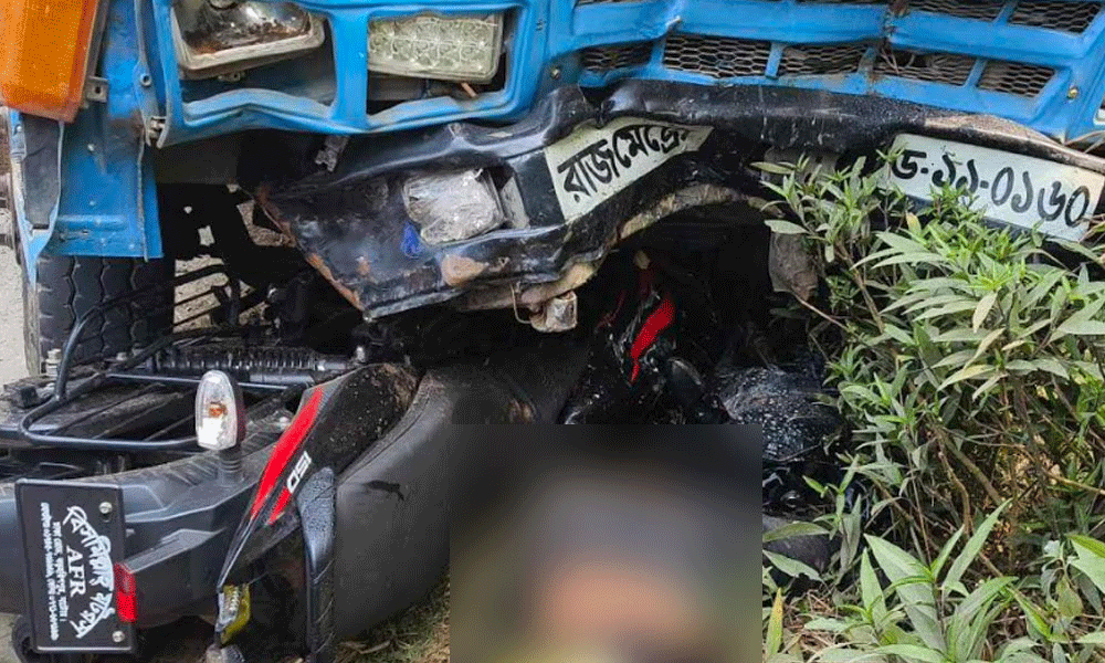 Three teenagers killed in Natore truck-motorbike collision