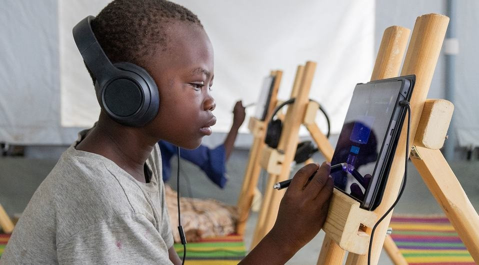 Global education must integrate AI, centred on humanity