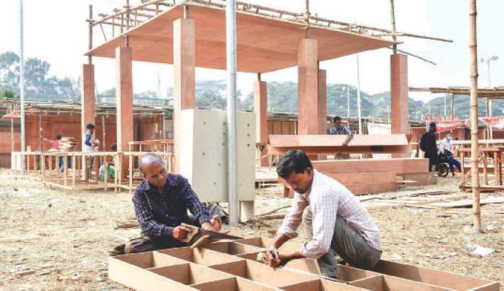 Stall construction delays undermine preparations for Ekushey Book Fair