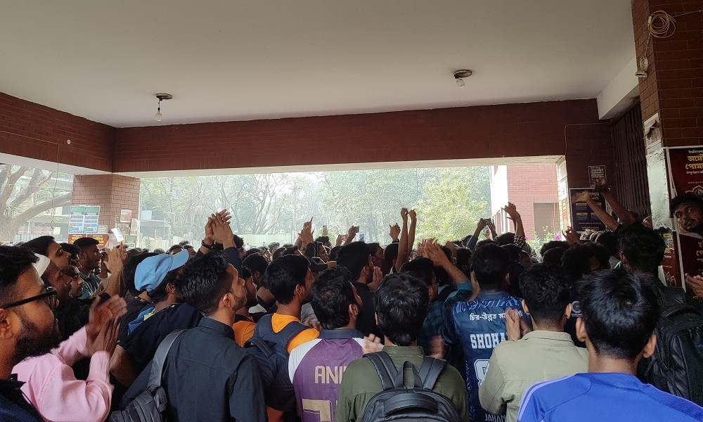 Unrest prevails at JU campus over ward quota system