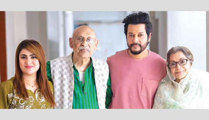 Abul Hayat, Dilara Zaman, Emon and Shokh in a TVC