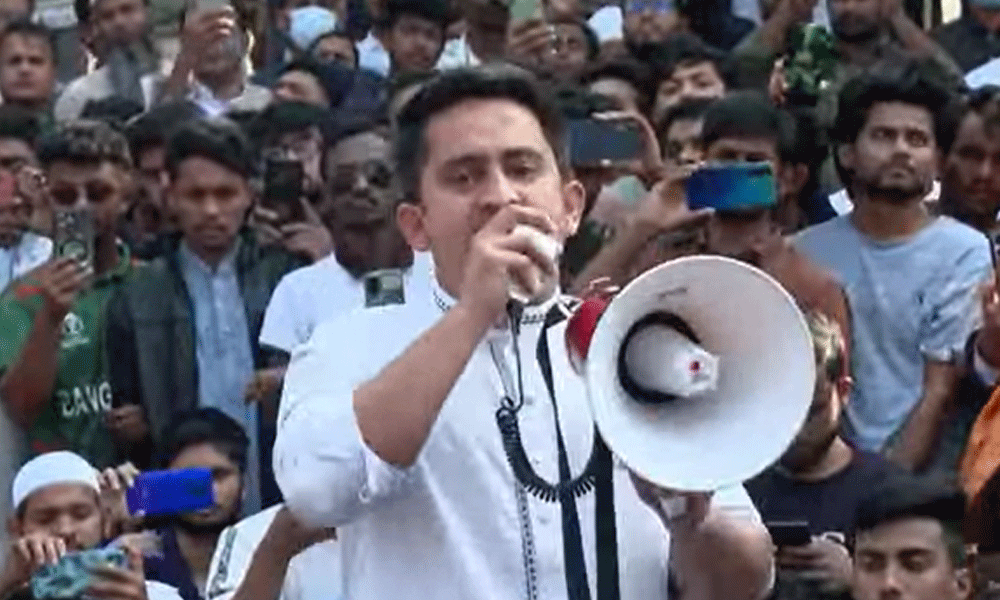 Students gather in Gazipur to join protest rally