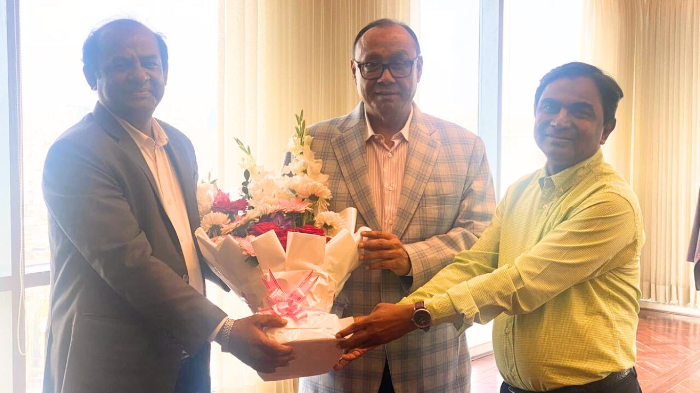 CRAB president calls on Bashundhara Group chairman