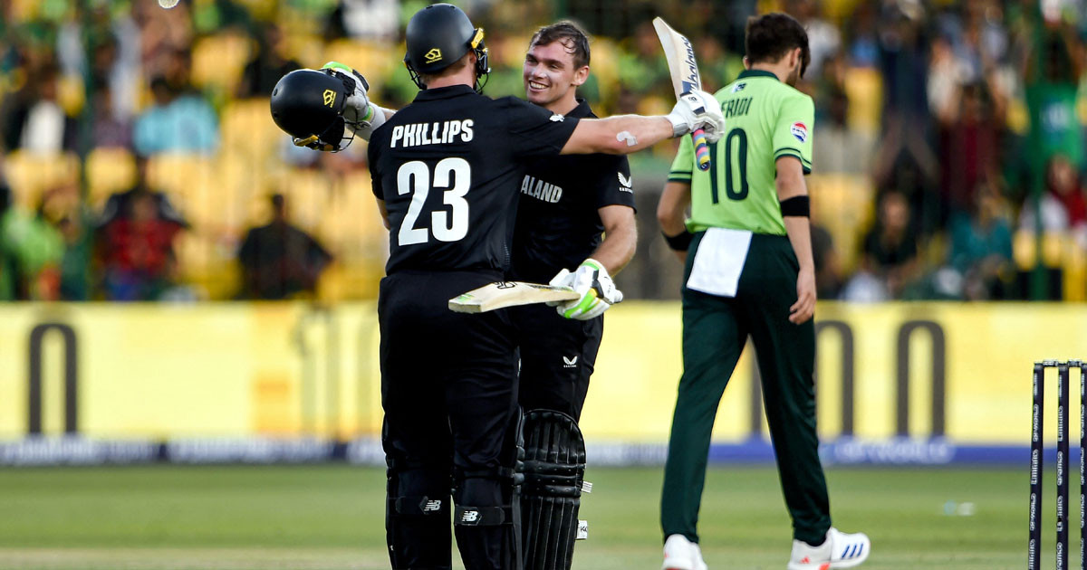 Young, Latham lead New Zealand charge in Champions Trophy opener