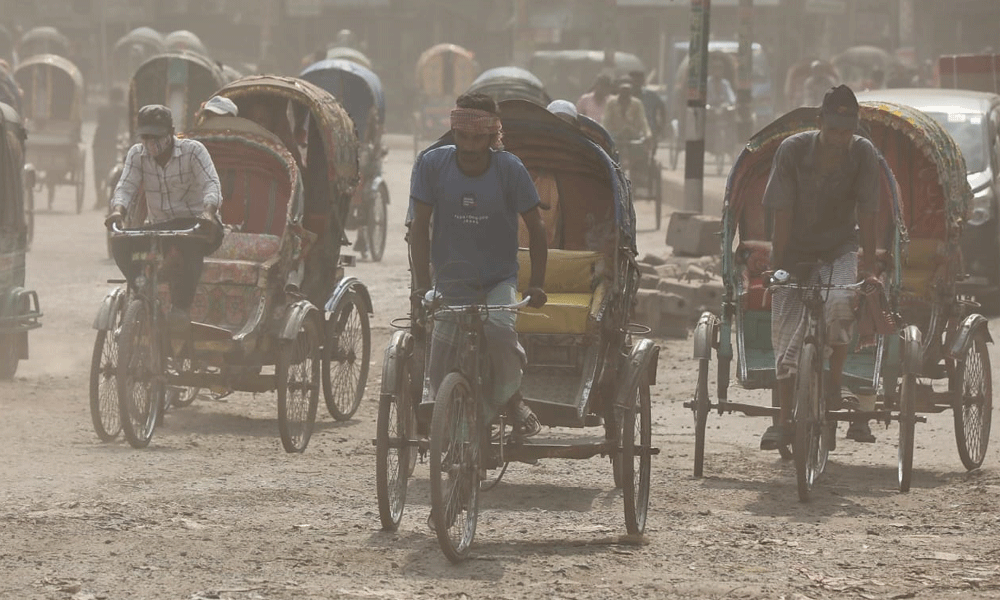 Dhaka’s air ‘unhealthy’ Tuesday morning