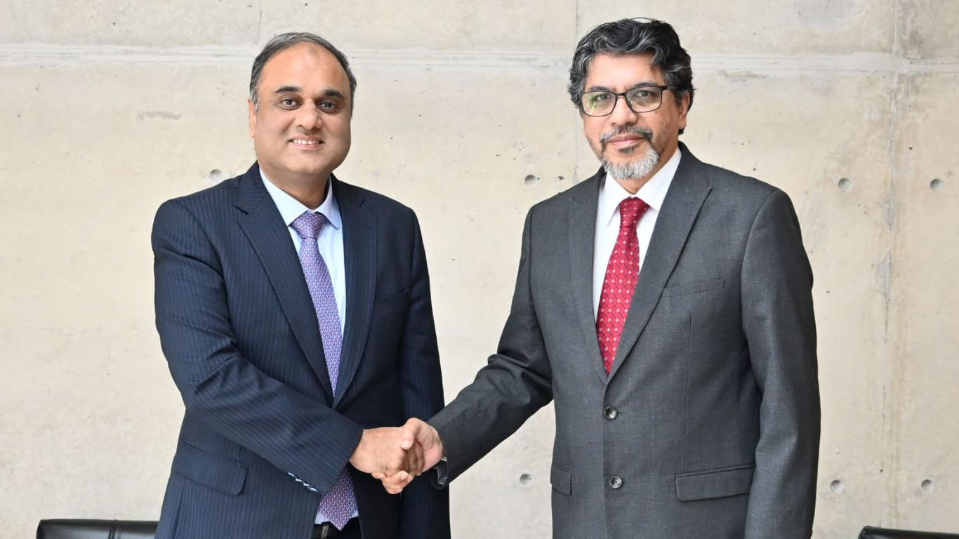 Pakistan eager to hold foreign secretary level talks with Bangladesh to boost ties