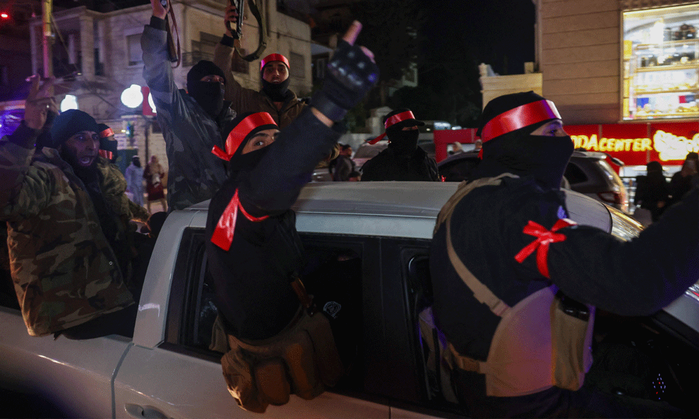 Syria security forces, allies kill 745 Alawites