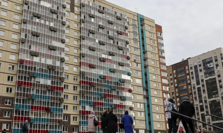 Ukraine fires largest drone barrage at Russia