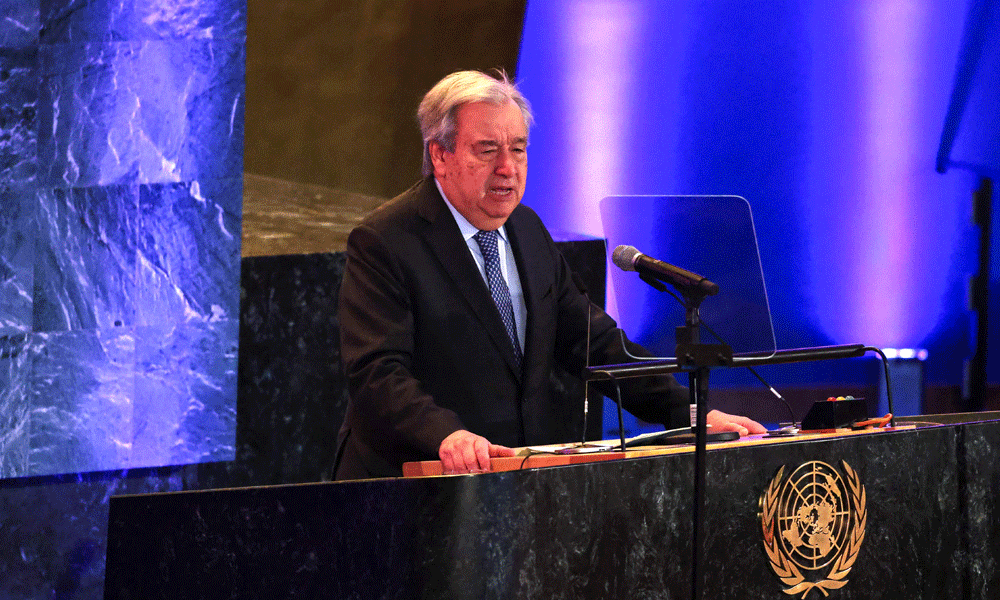 António Guterres arrives today