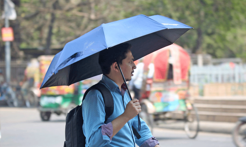 Mild heat wave sweeps parts of Bangladesh