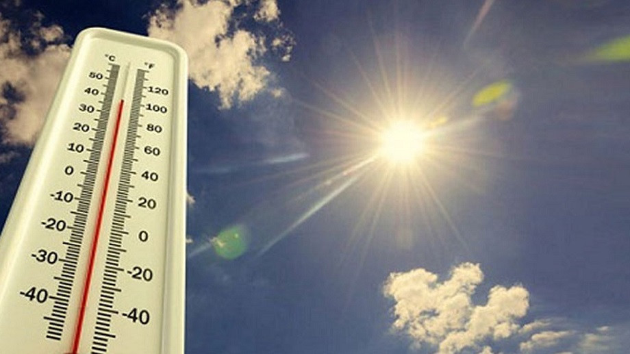 Heatwave continues in several dists