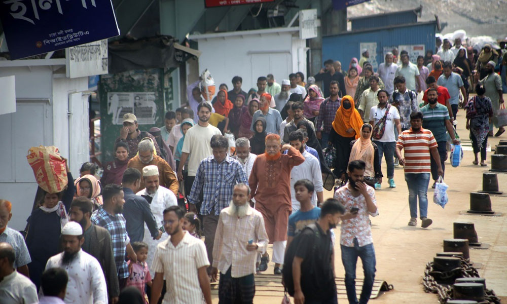 9-day Eid holiday ends; holidaymakers continue returning to workplaces