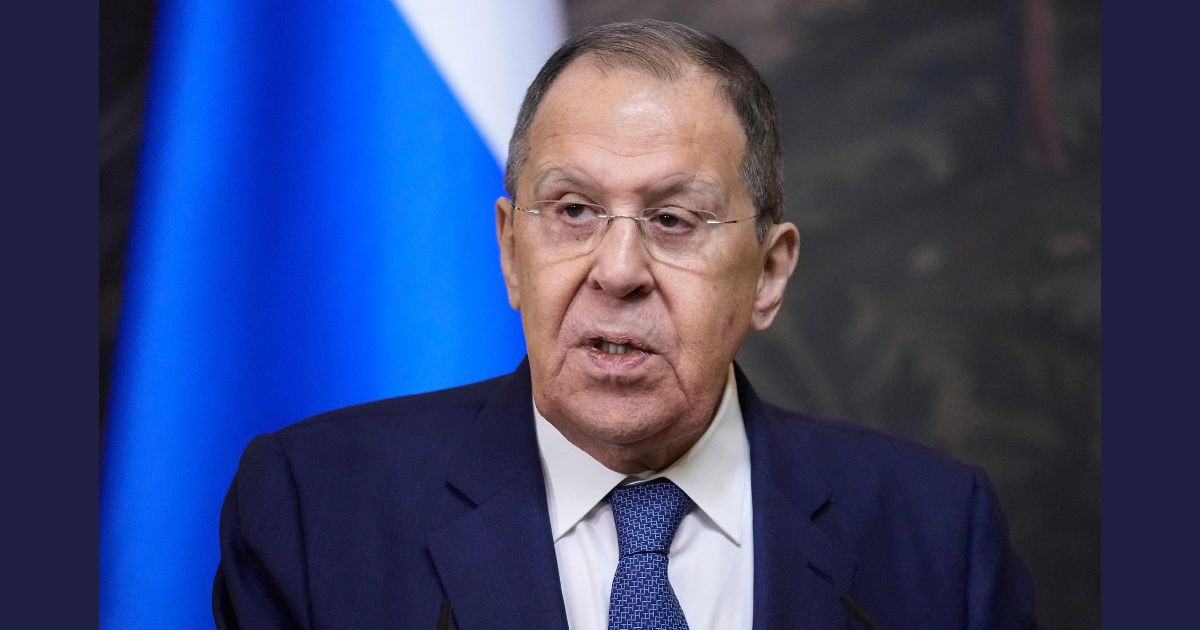 Lavrov discusses Russia-US dialogue, Ukraine crisis with envoys of Eurasian states