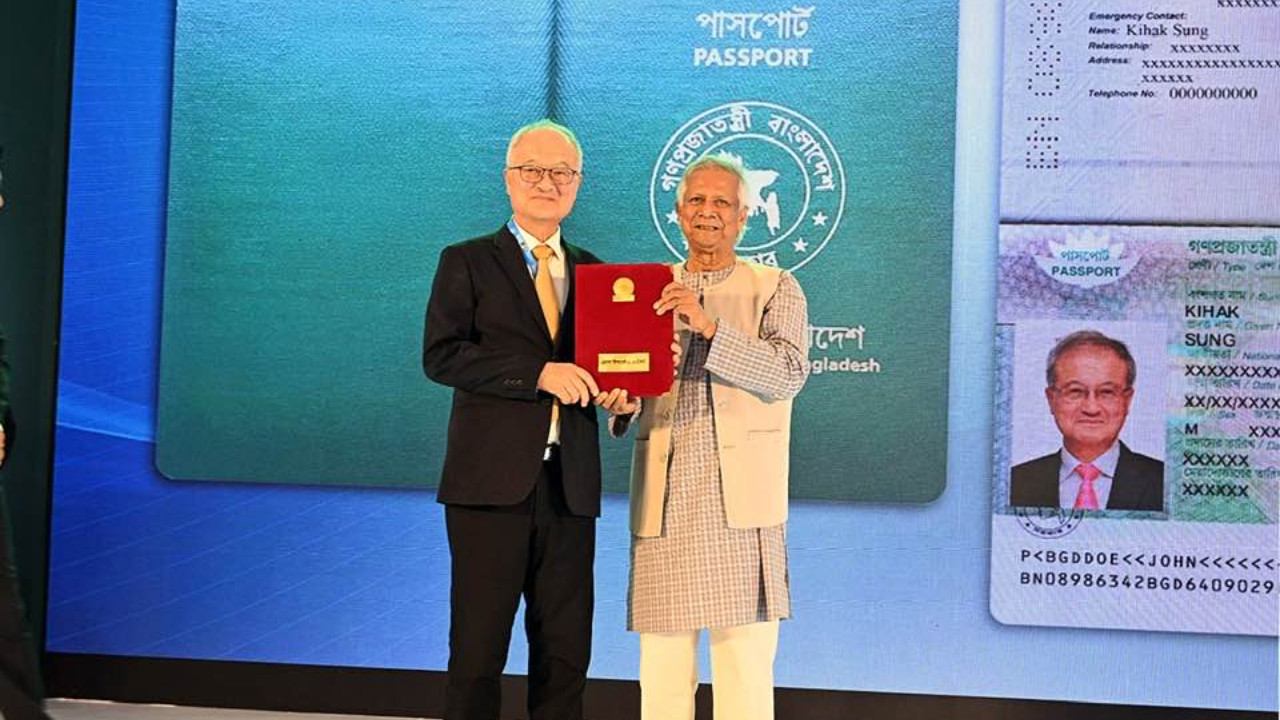 Youngone Chairman Kihak Sung awarded honorary citizenship of Bangladesh