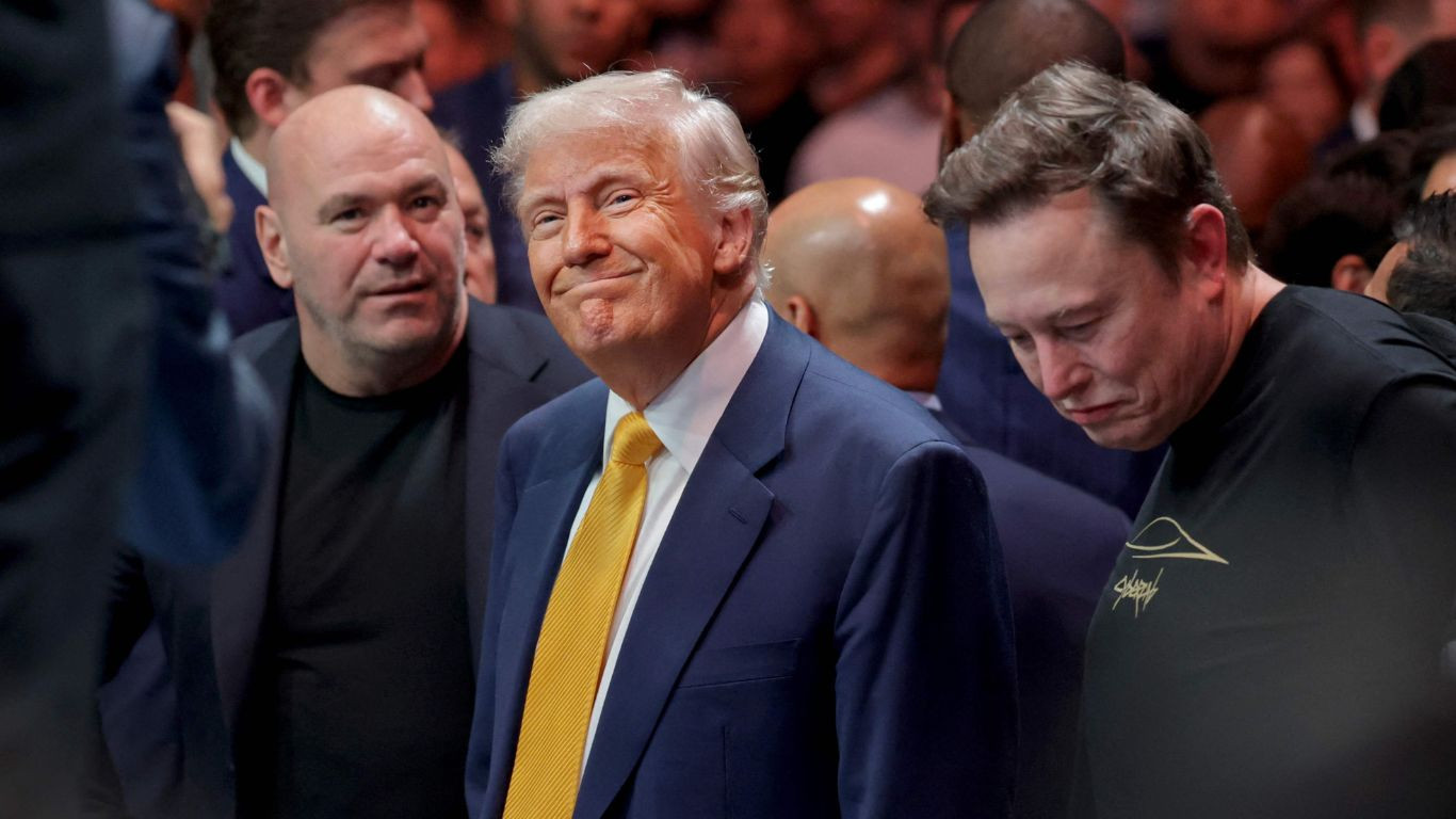 Trump exempts smartphones, computers, electronics from China tariffs