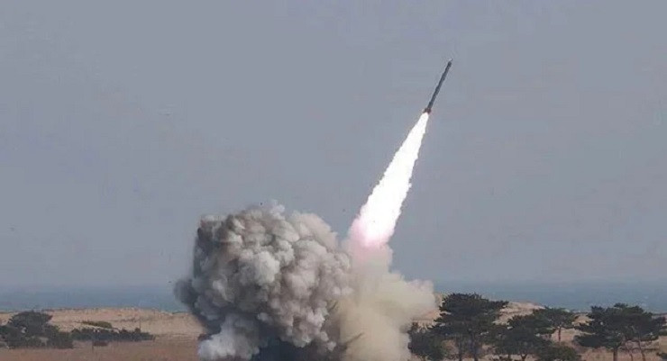 Death toll jumps to 38 in US strikes on Yemen port