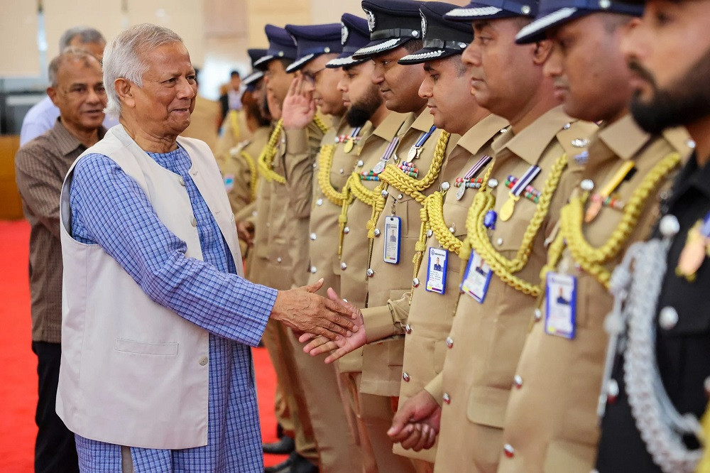 CA asks police to regain people's trust