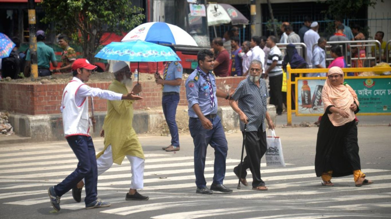 Pedestrians make up majority of road accident victims in Dhaka: Study