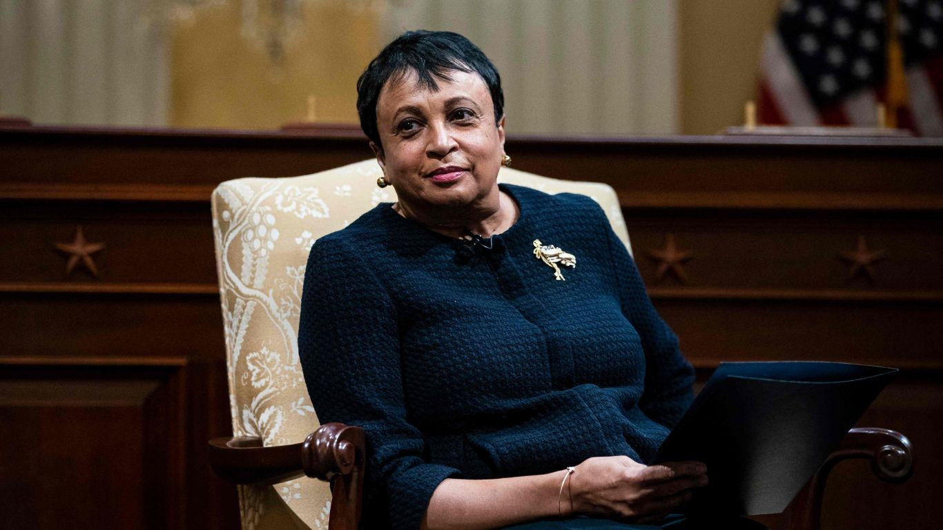 Trump fires librarian of US Congress