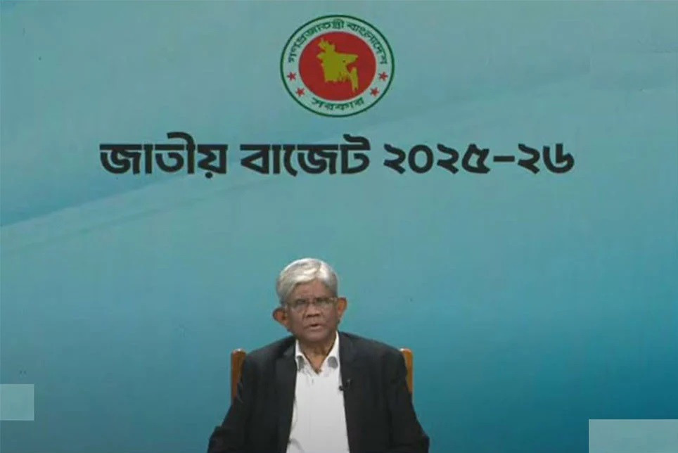 Finance Adviser unveils Tk7.90 trillion budget for FY26