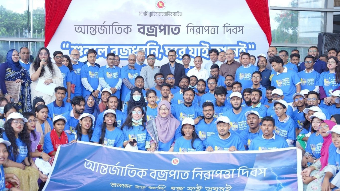 Lightning strikes claim 350 lives a year in Bangladesh