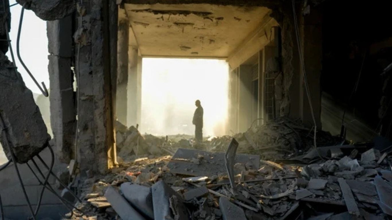 More than 350 dead in south Syria violence: monitor