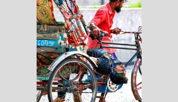 He’s wrapped in flag, I carried him alone