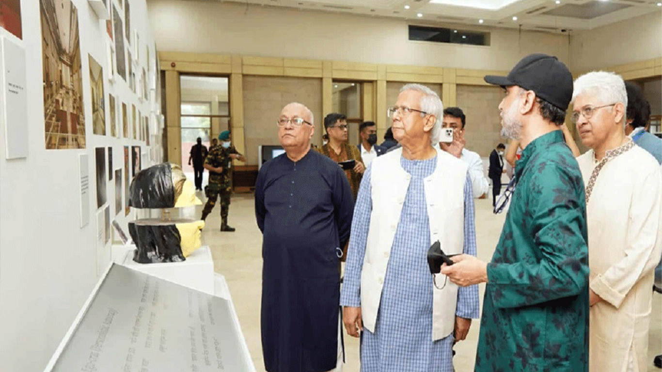 CA Yunus visits July Uprising Memorial Museum
