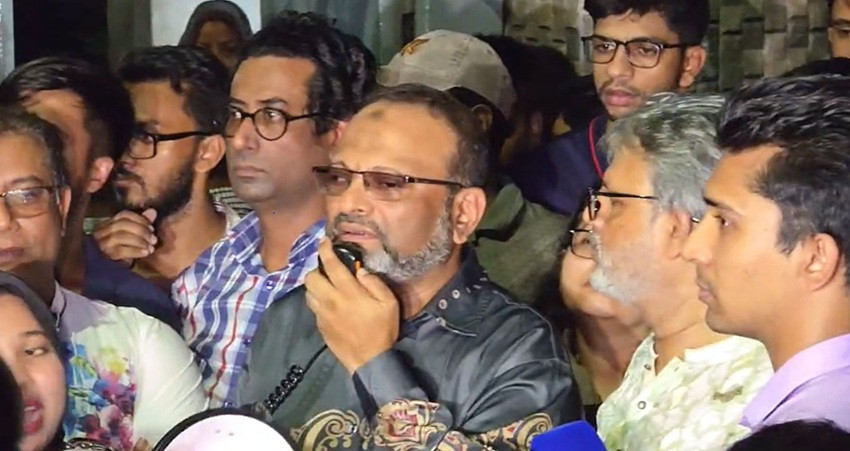 Previous decision banning hall-level student politics to remain in force: DU VC