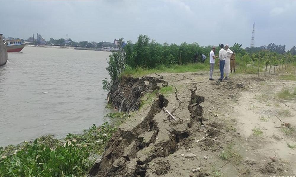 Unplanned dredging triggers severe river erosion in Munshiganj
