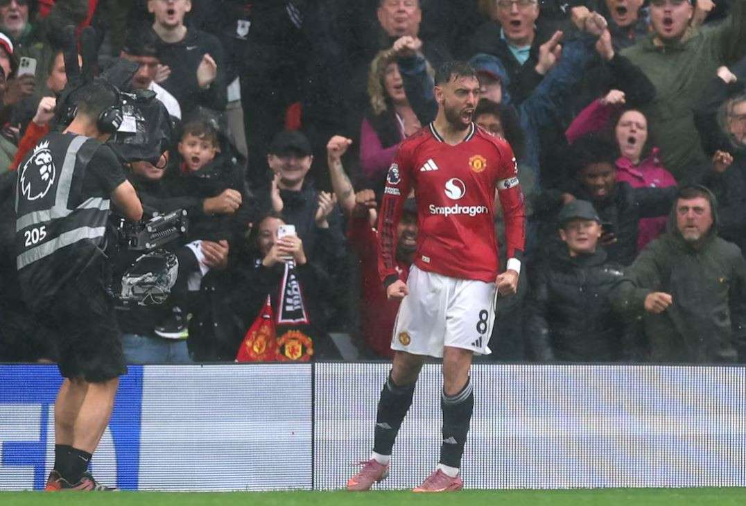 Man Utd beat Chelsea to ease pressure on Amorim