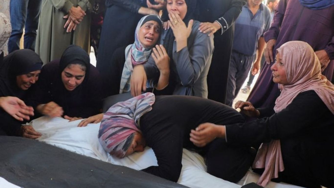 Israeli attack kills at least 25 from the same family in Gaza City homes