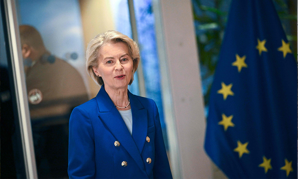 EU chief faces confidence votes in fractious parliament