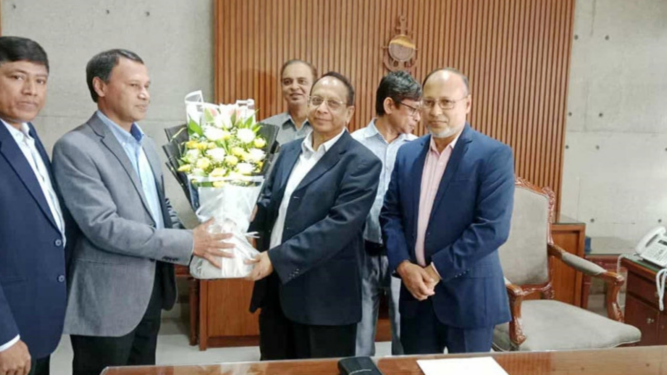 Committed to ensuring impartial duty during national election: Public admin secy